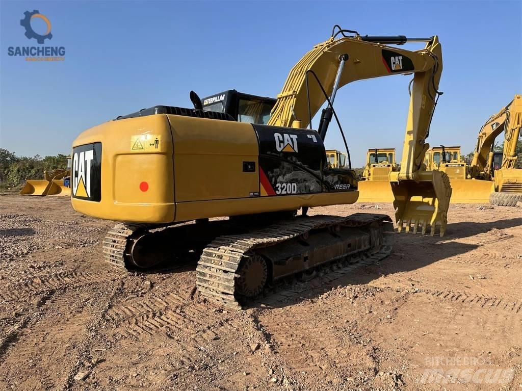 CAT 320 DL Lánctalpas kotrók