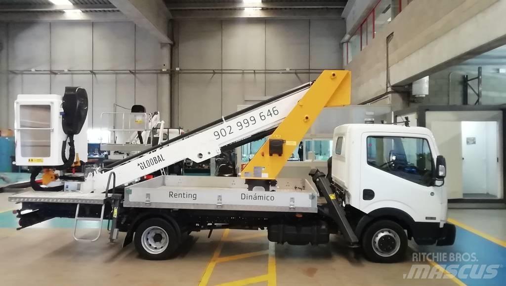 Nissan CABSTAR NT400 Teherautóra szerelt emelők és állványok