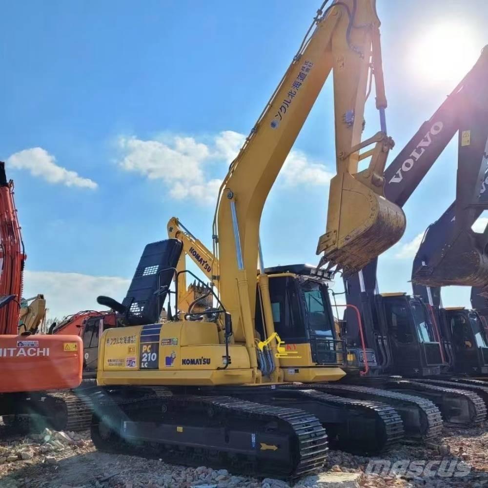 Komatsu PC 210-8 Lánctalpas kotrók