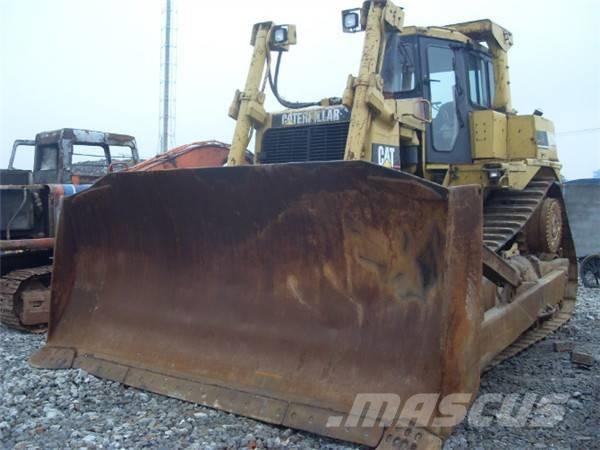 CAT D 9 R lánctalpas dózerek