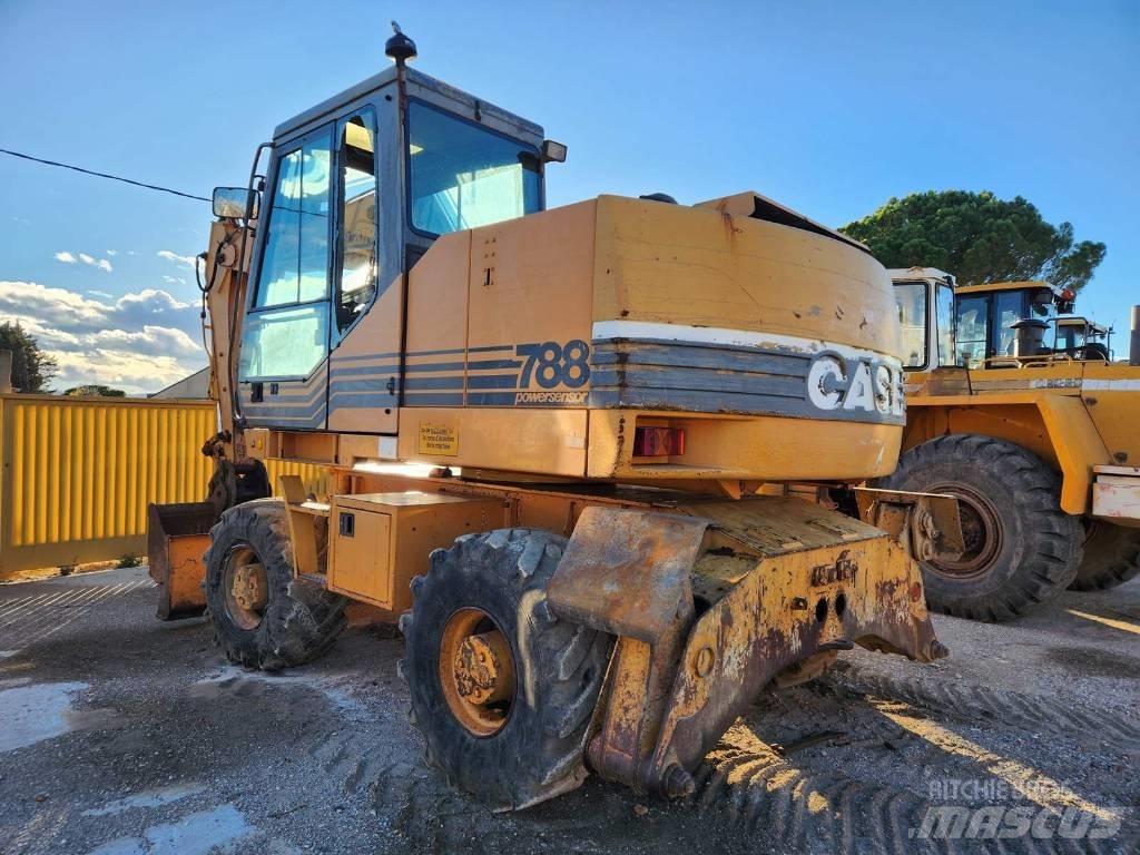 CASE 788 P Gumikerekes kotrók