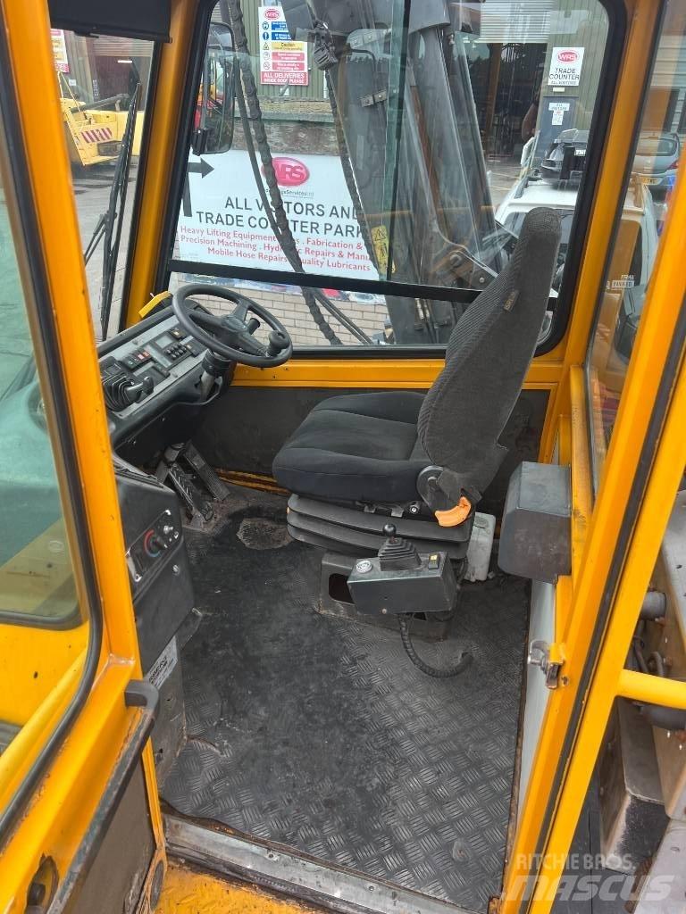 Terberg YT182 Terminál targoncák