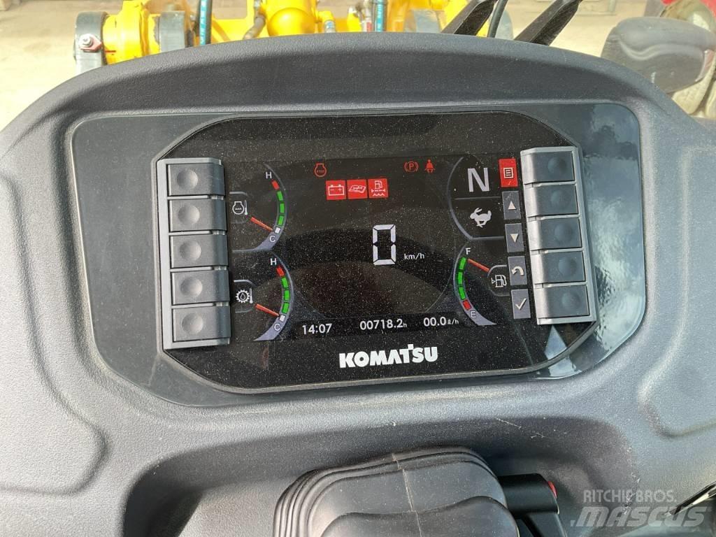 Komatsu WA80M-8 Gumikerekes homlokrakodók
