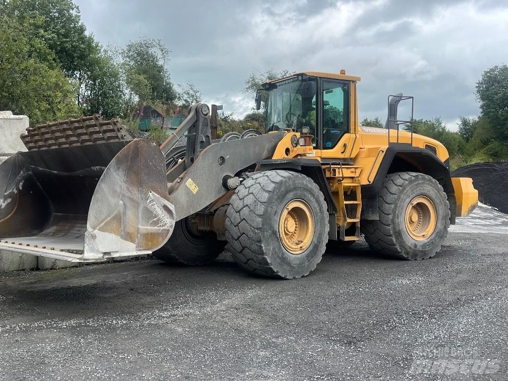 Volvo L 220 G Gumikerekes homlokrakodók