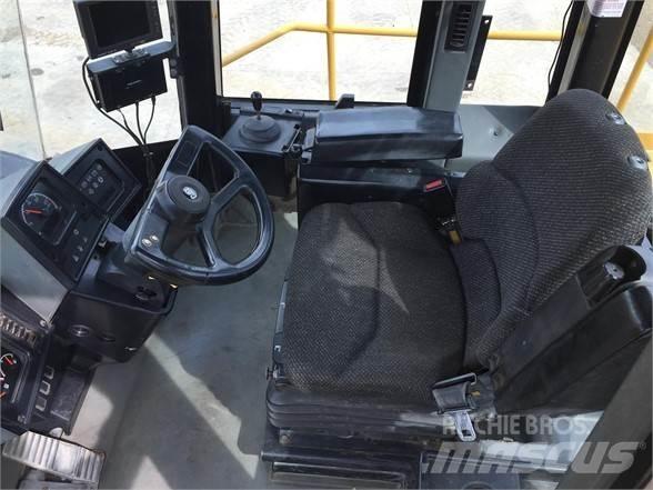 CAT 826G Hulladéktömörítők