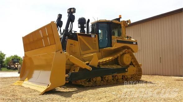CAT D8T lánctalpas dózerek