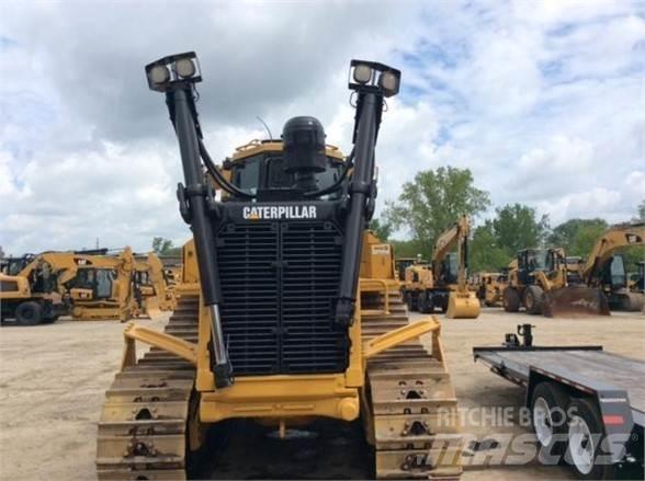 CAT D8T lánctalpas dózerek