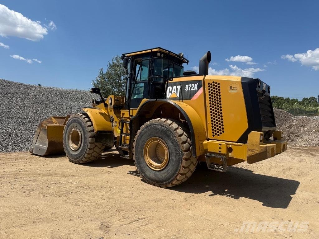 CAT 966 K Gumikerekes homlokrakodók