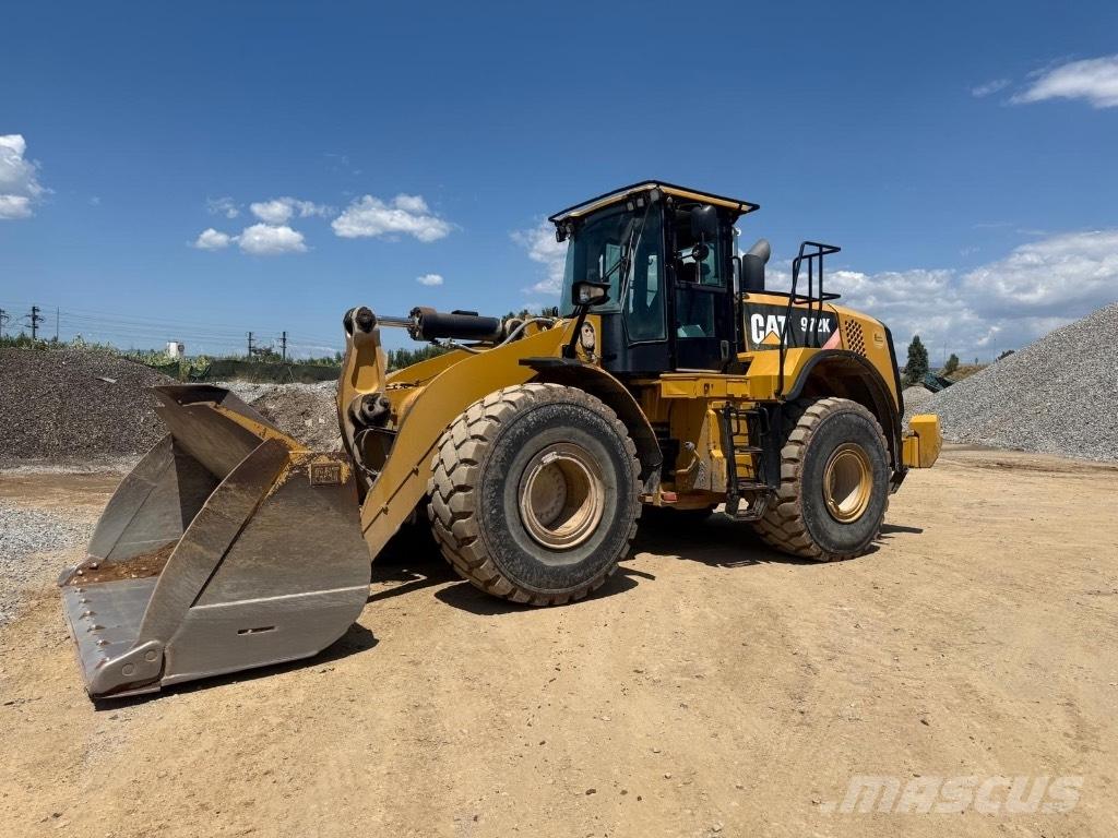CAT 966 K Gumikerekes homlokrakodók