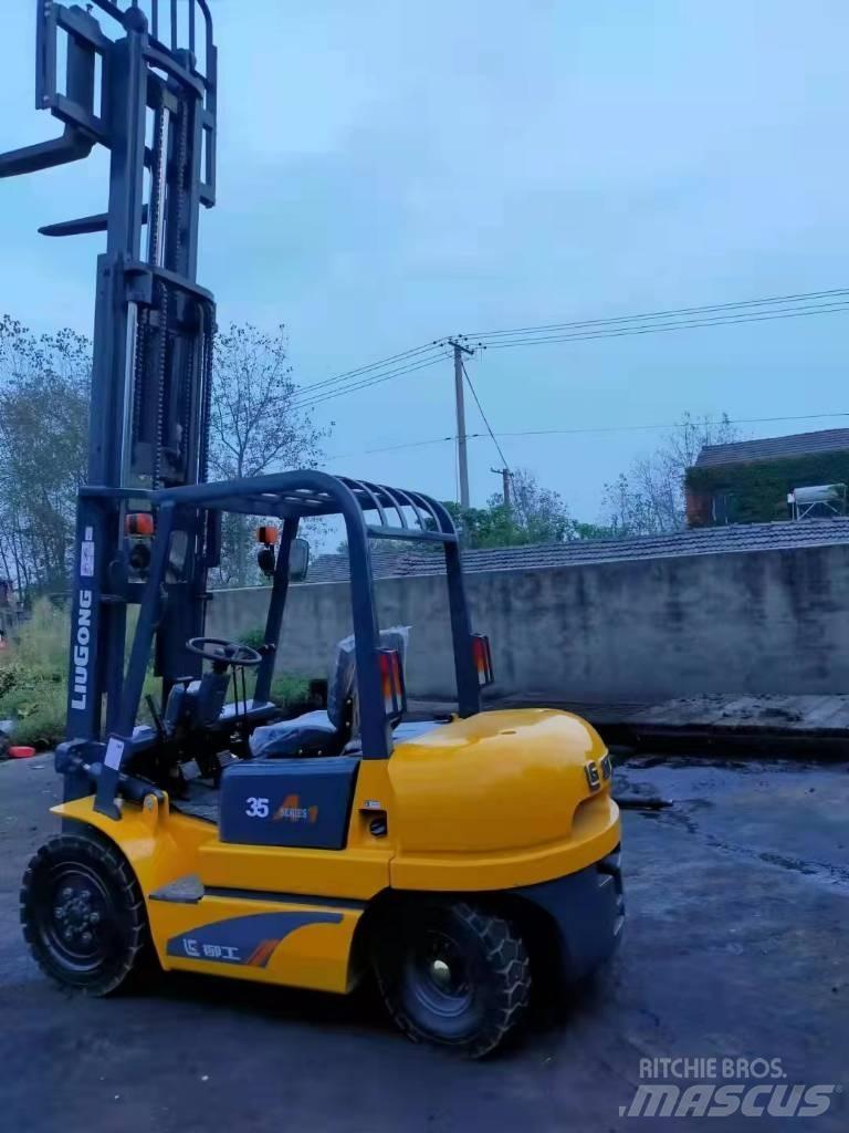 LiuGong CPC 35 Dízel targoncák