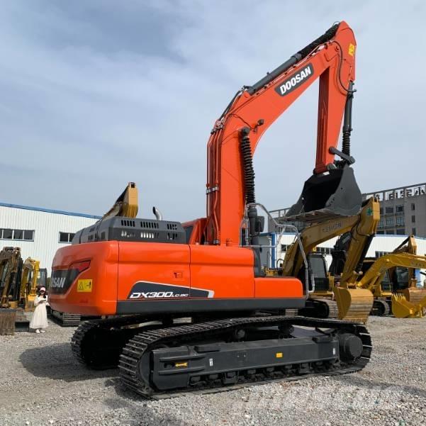 Doosan 300LC-9C Lánctalpas kotrók
