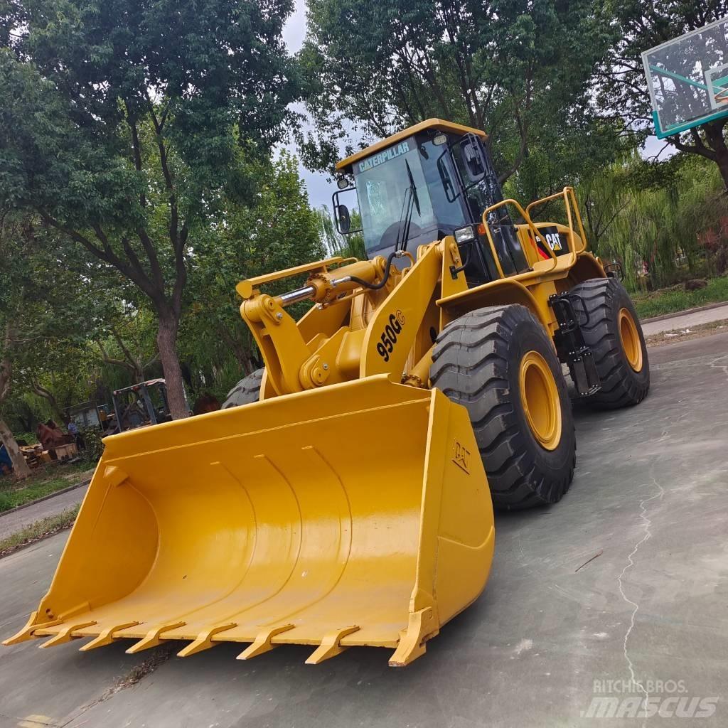 CAT 950GC Gumikerekes homlokrakodók