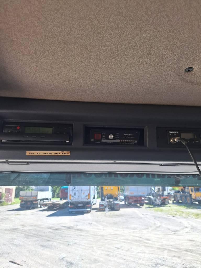 Scania P 3210 Rakodó daruk