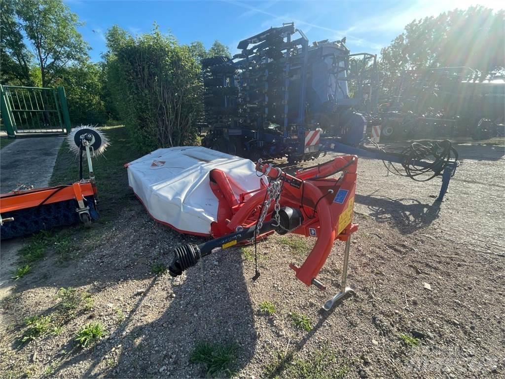 Kuhn GMD 24 Kaszák