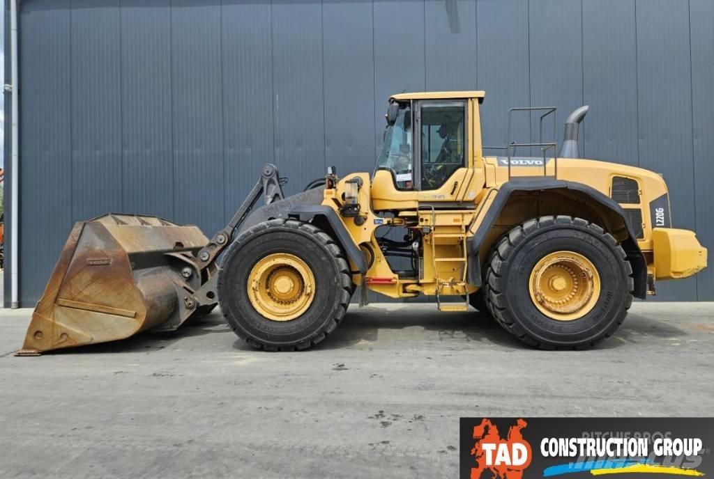 Volvo L 220 G Gumikerekes homlokrakodók