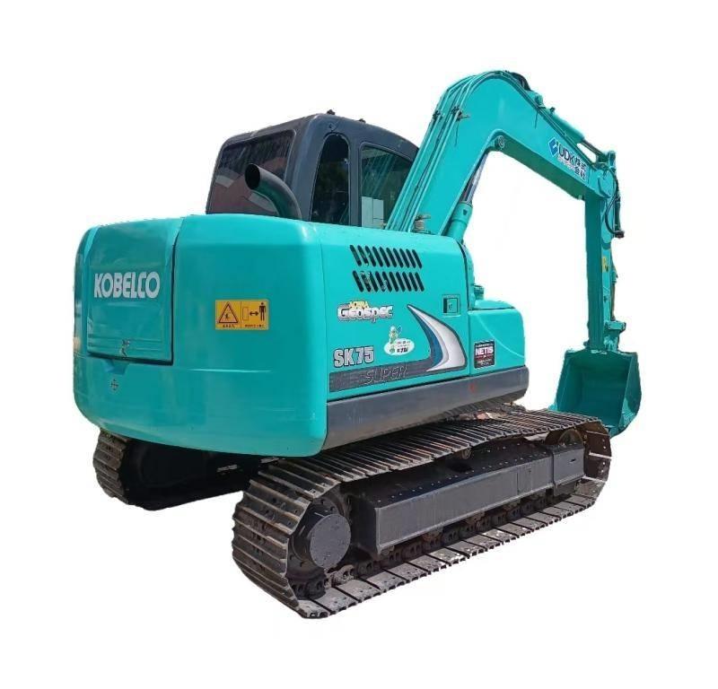 Kobelco SK 75 Lánctalpas kotrók