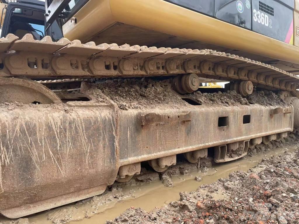 CAT 336 D L Hosszú gém kotrók