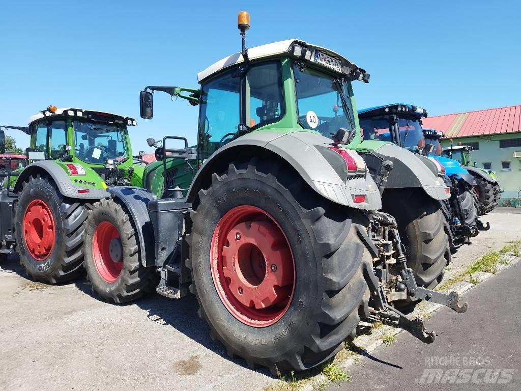 Fendt 933 Vario Traktorok