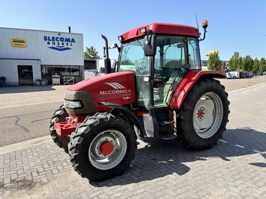 McCormick CX95 Traktorok