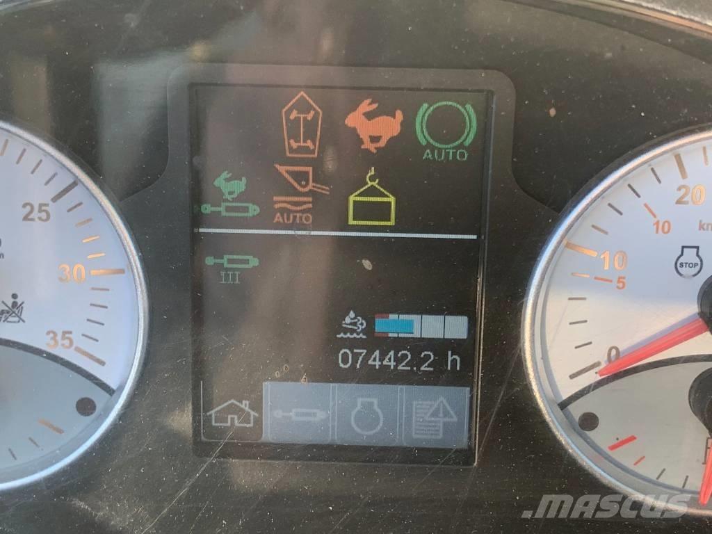 CLAAS Scorpion 732 Teleszkópos mezőgazdasági rakodók