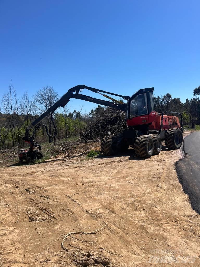 Valmet 901.3 Betakarítók