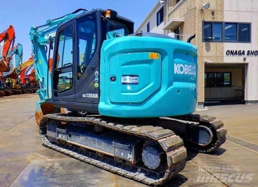 Kobelco SK 135 Közepes (midi) kotrók 7 t - 12 t