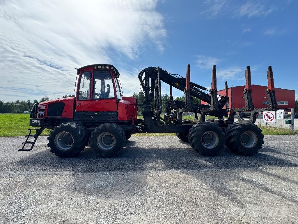Komatsu 875 Kihordók