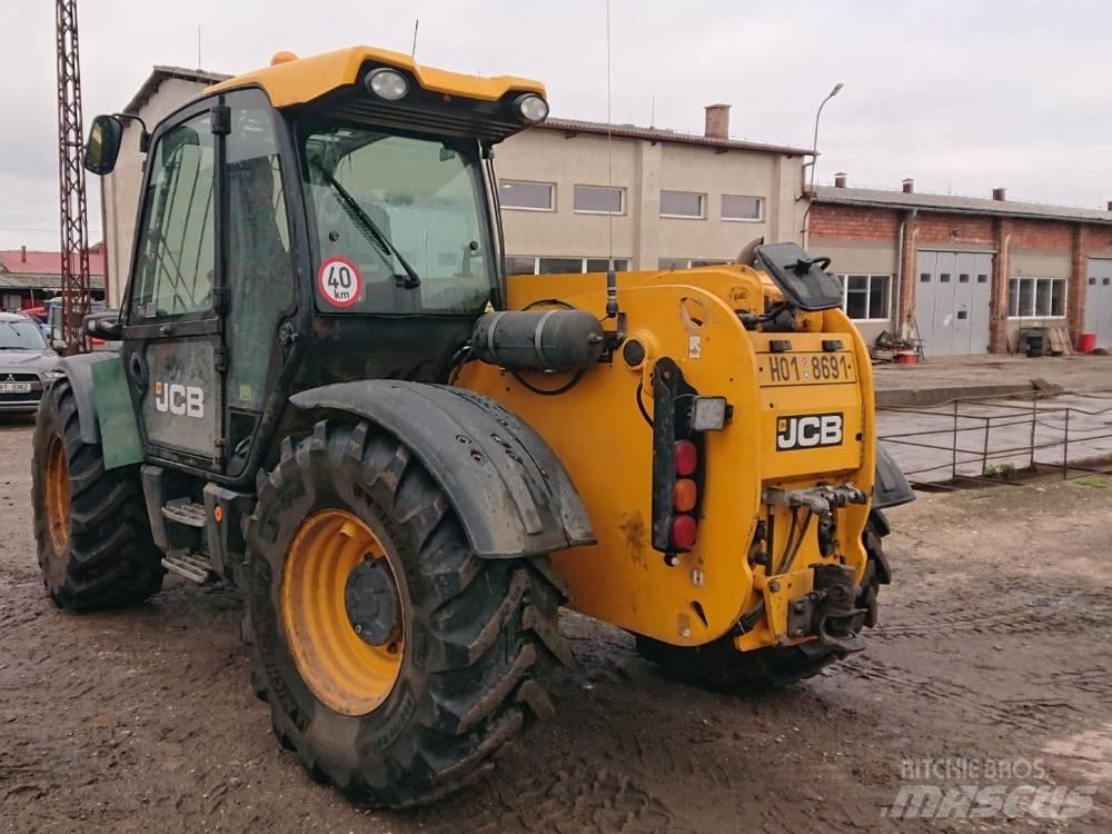 JCB 541-70 Teleszkópos mezőgazdasági rakodók