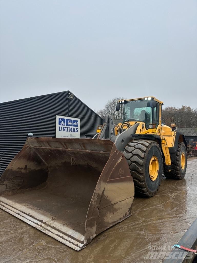 Volvo L 220 G Gumikerekes homlokrakodók