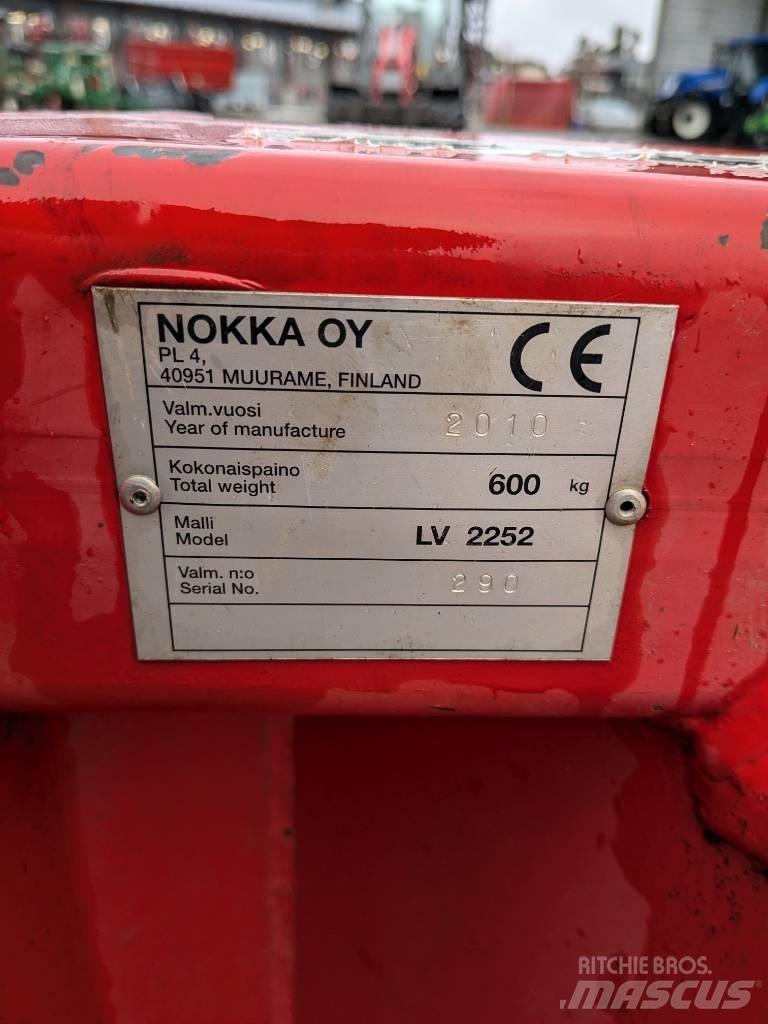 Esko 2252 Hómarók
