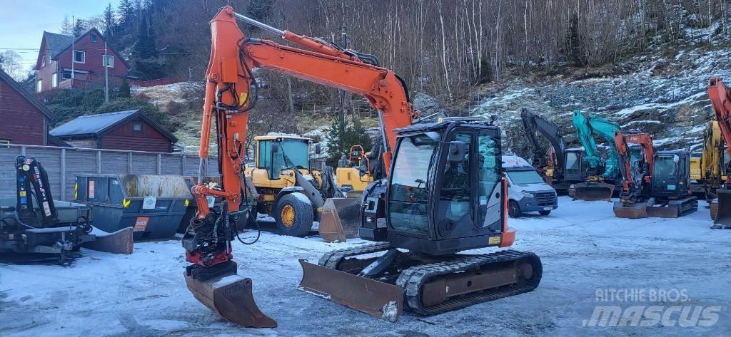 Hitachi ZX 85 US-5 Közepes (midi) kotrók 7 t - 12 t