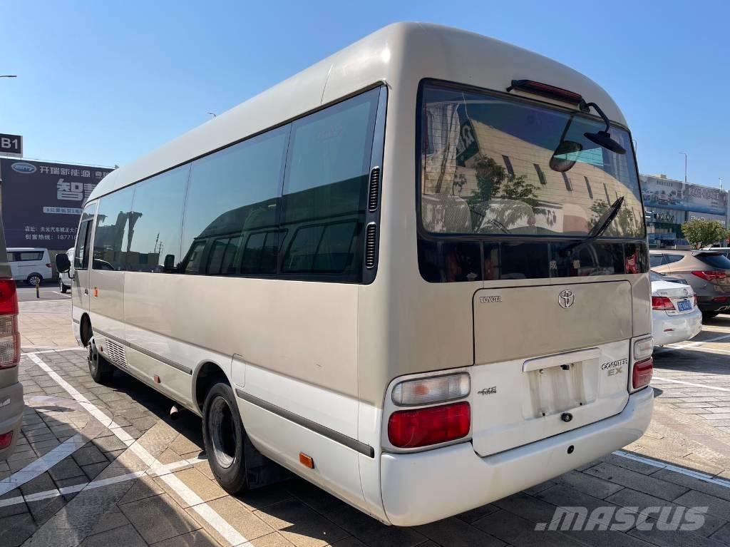 Toyota Coaster Bus Mini buszok