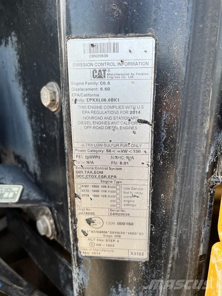 CAT 938 K Gumikerekes homlokrakodók