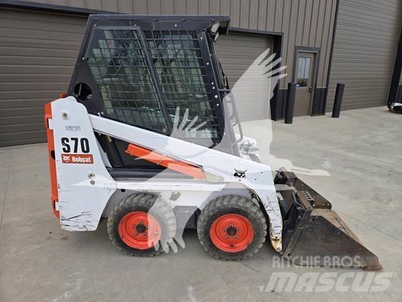 Bobcat S70 Kompaktrakodók