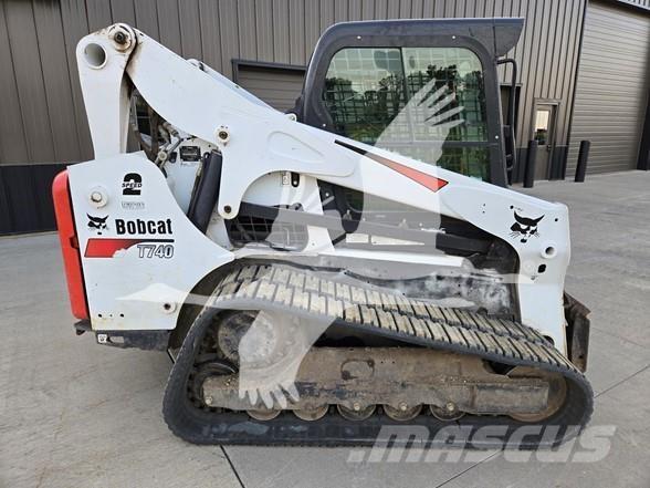Bobcat T740 Kompaktrakodók