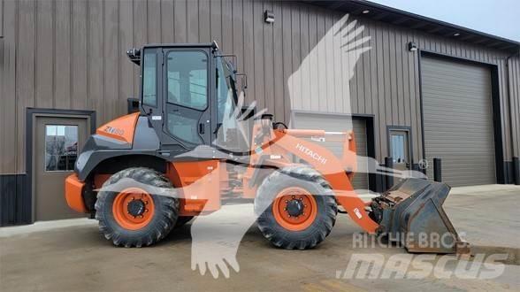 Hitachi ZW80 Gumikerekes homlokrakodók
