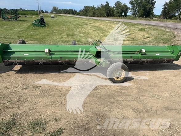 John Deere 120 Kaszák