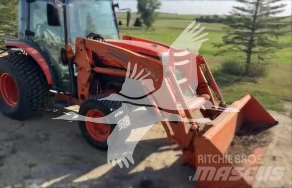 Kubota L4240 Traktorok