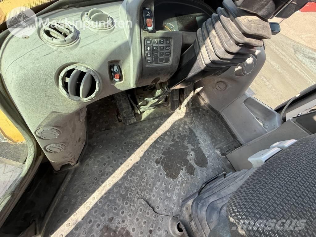 Volvo L 150 F Gumikerekes homlokrakodók