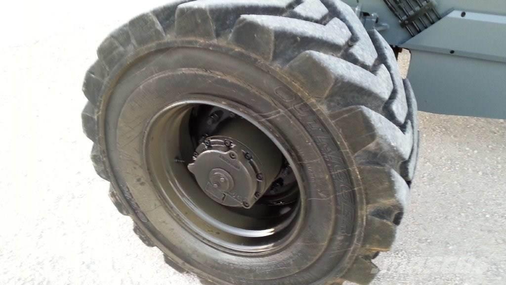 Haulotte HA 32 PX Karos emelők