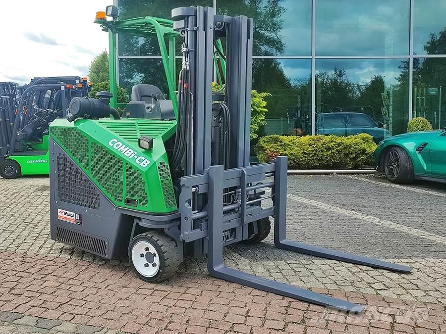 Combilift C2500CB Tolóoszlopos négyutas targonca