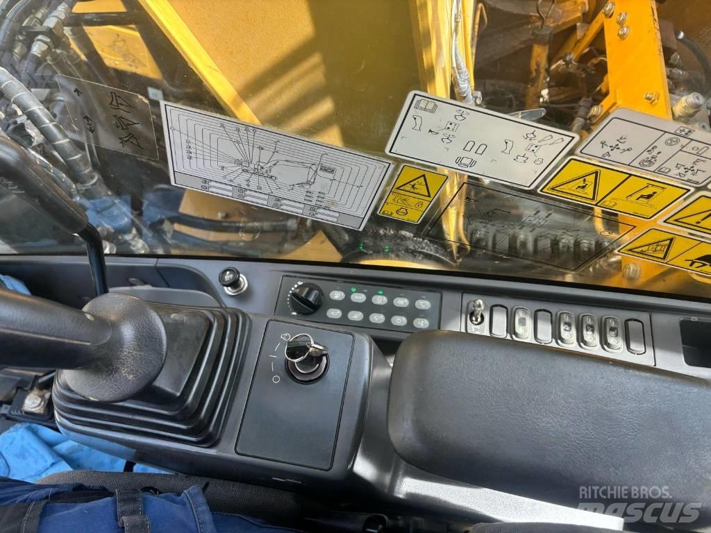 CAT 311 F LRR Lánctalpas kotrók