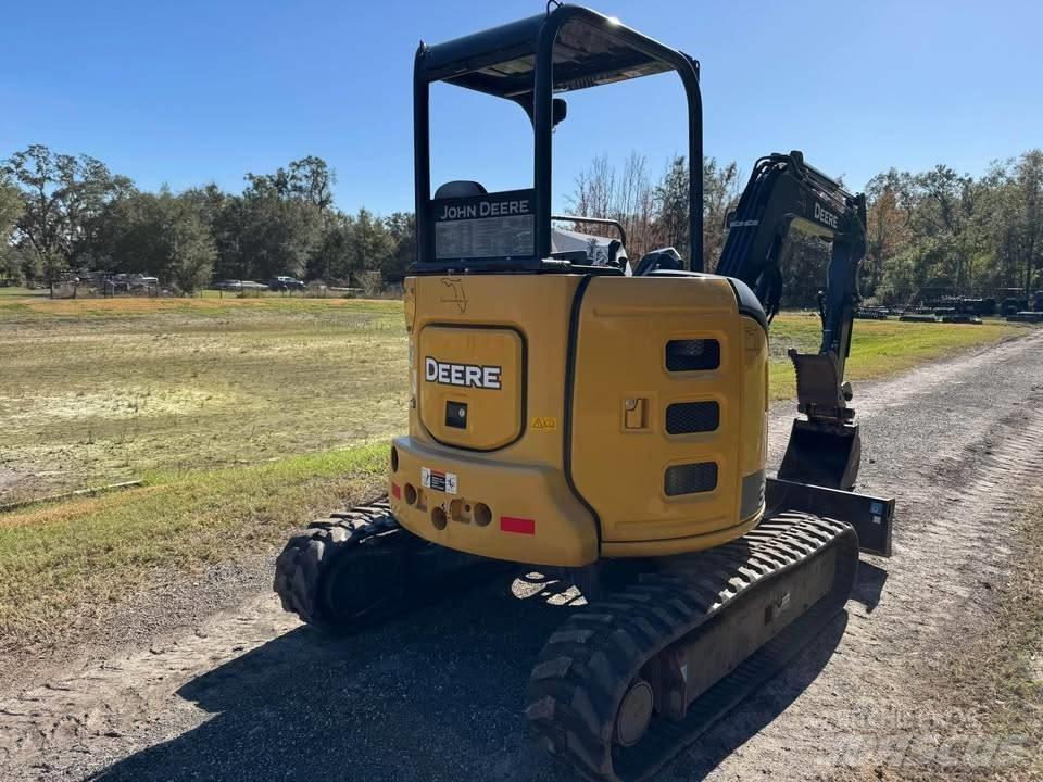 John Deere 35 G Lánctalpas kotrók
