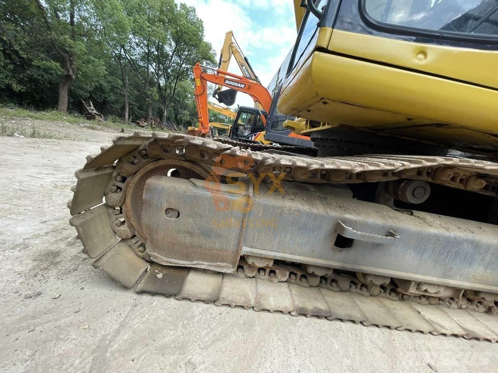 Komatsu PC 220 Lánctalpas kotrók