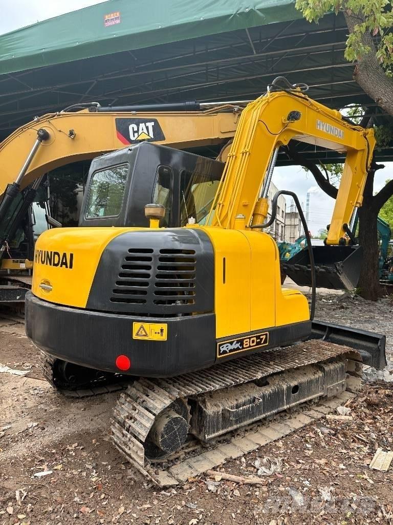 Hyundai 80-7 Lánctalpas kotrók