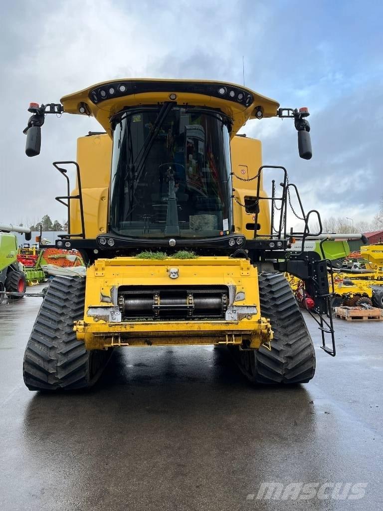 New Holland CR 9.90 Kombájnok