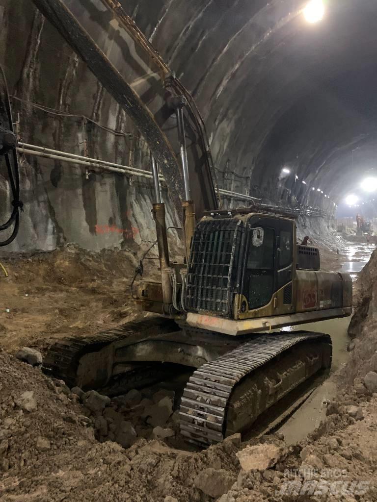 Komatsu PC450LC-8 Építőipar - Egyebek