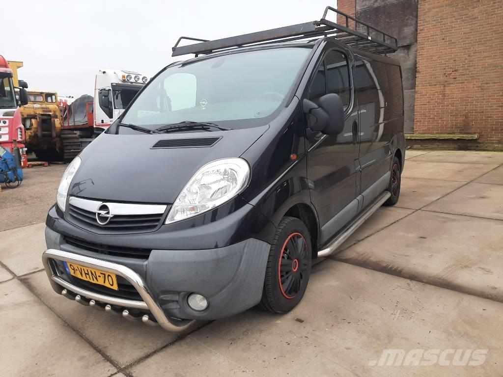 Opel Vivaro Transporterek