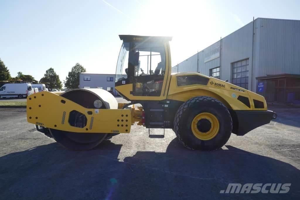 Bomag BW 219 DH-5 Talajtömörítő gépek