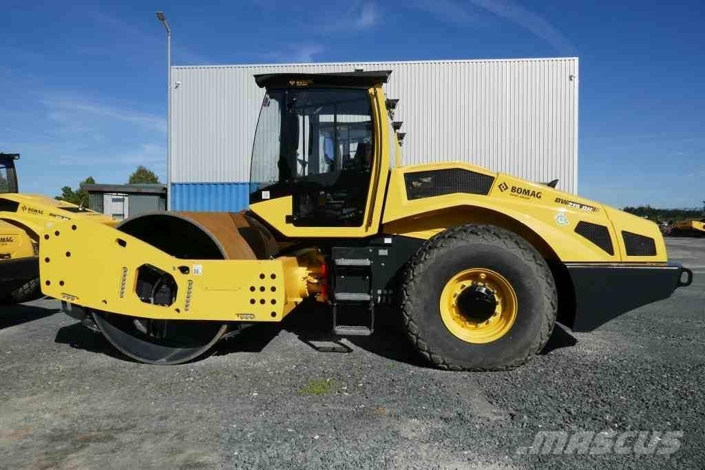 Bomag BW 219 DH-5 Talajtömörítő gépek